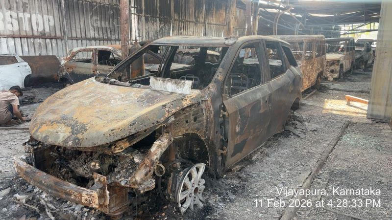 Mahindra XUV500 R FWD W10 HE0